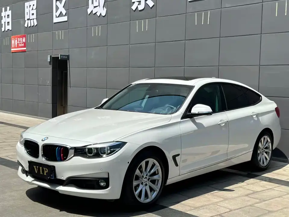 BMW 3 Series GT 320i Fashion 2019
