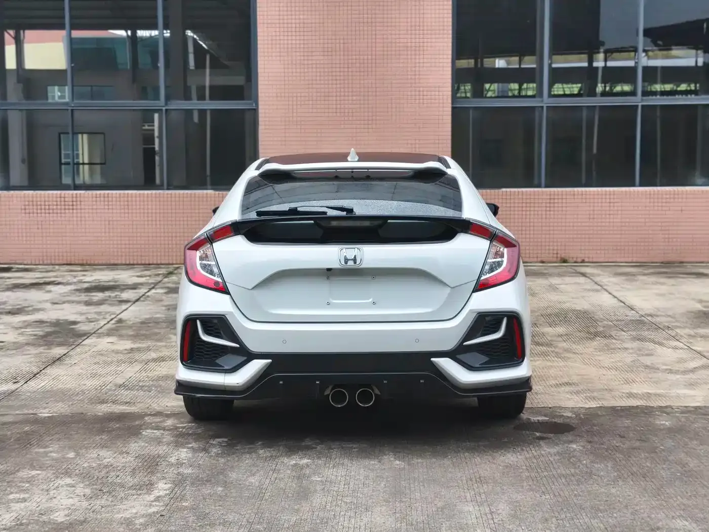 Honda Civic Hatchback 220TURBO CVT Sport 2022 — фото 7