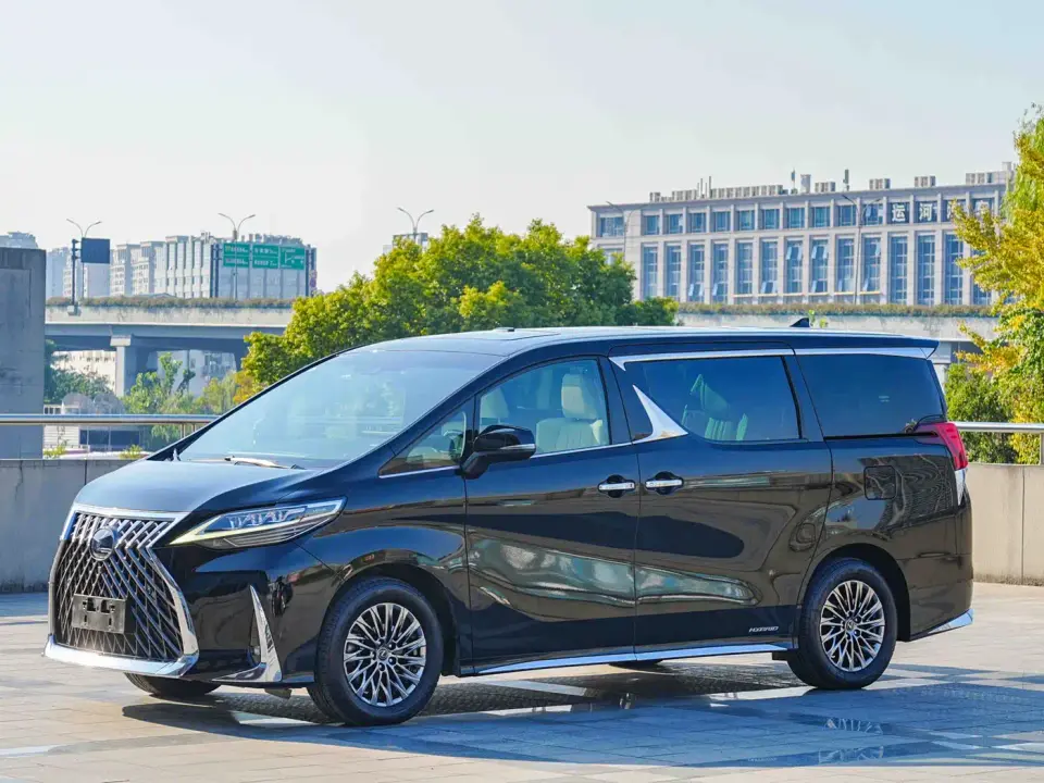 Lexus LM 300h 4-Seat Imperial Edition 2021