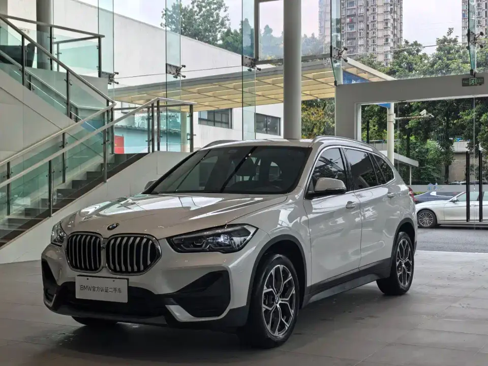 BMW X1 sDrive25Li Leading 2023
