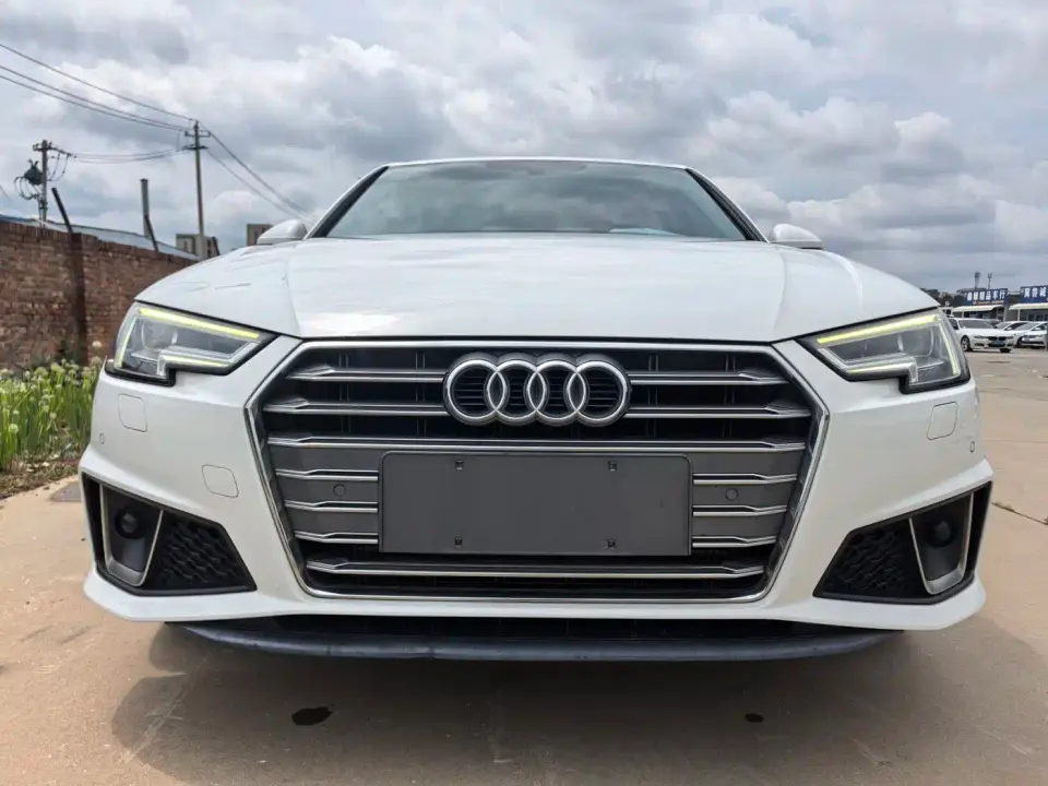 Audi A4L 40 TFSI Fashion (China VI) 2020
