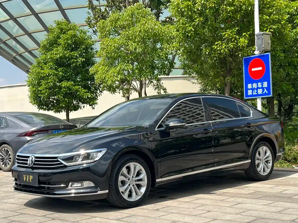 Volkswagen Magotan 330TSI DSG Luxury Class China VI 2019