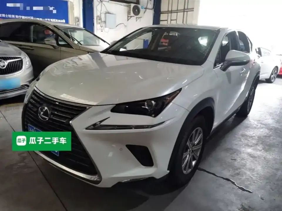 Lexus NX 200 FWD Sharp Edition China VI 2021