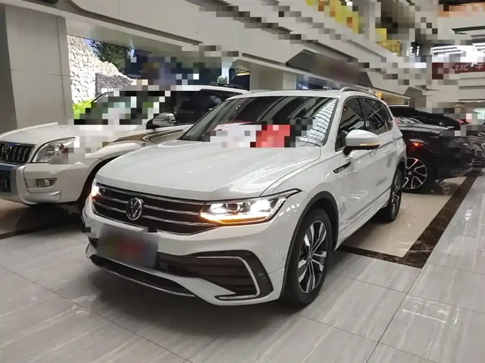 Volkswagen Tiguan L 330TSI Automatic 2WD R-Line Premium Enjoyment Edition 2024