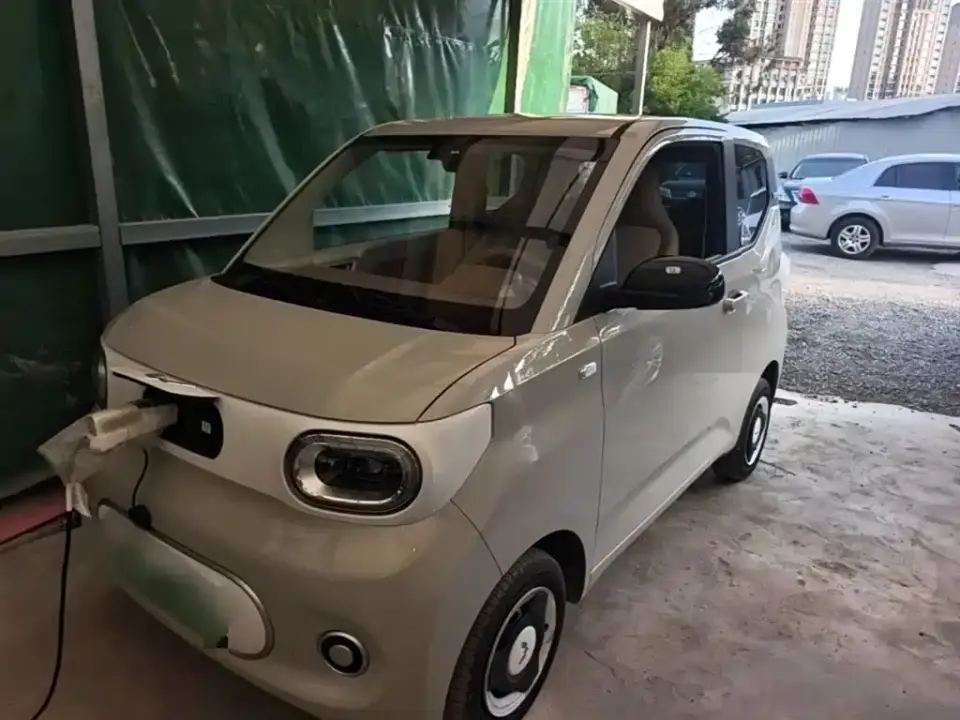 Wuling Motors Hongguang MINIEV 3rd Generation 215km Youth Edition 2025