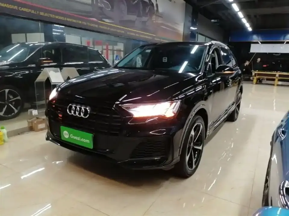 Audi Q7 55 TFSI quattro S line Sport 2021