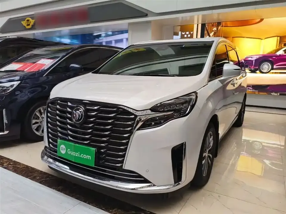 Buick GL8 ES Landmark 653T Premium 2022