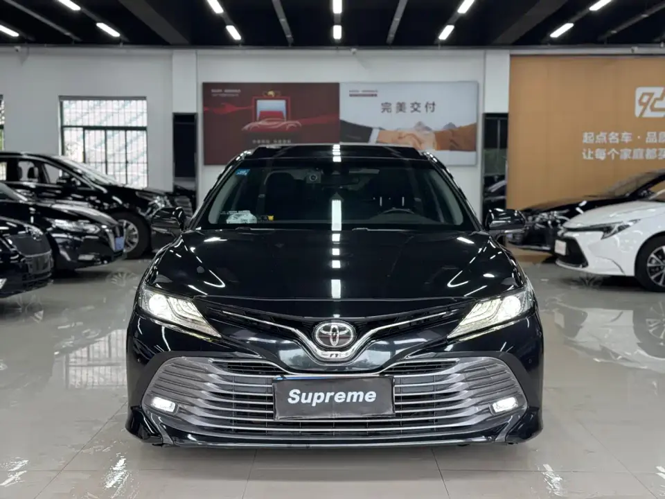 Toyota Camry 2.5G Luxury (China V) 2020