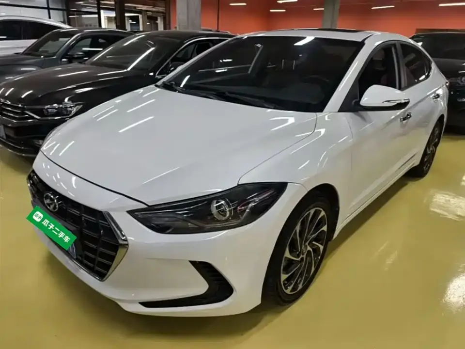 Hyundai Elantra 1.4T DCT Dynamic·Vitality 2020