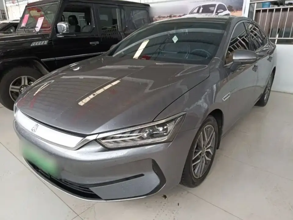 BYD Qin PLUS EV 400KM Luxury Model 2023