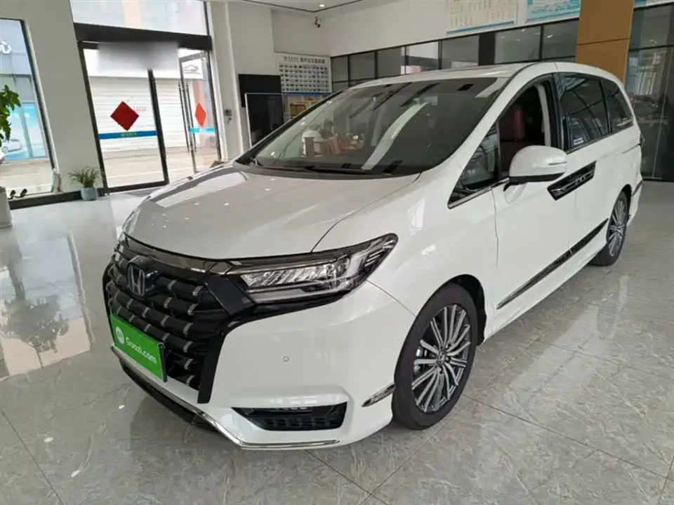 Honda Elysion 2.0L e:HEV Supreme Edition 2023