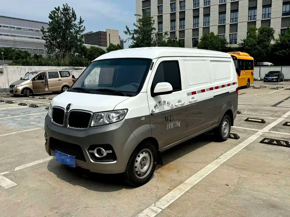 Jinbei Little Sea Lion X30 1.5L Wealth Panel Van China VI SWC15M 2021