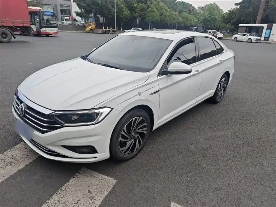 Volkswagen Sagitar 280TSI DSG Surpassing Edition 2022