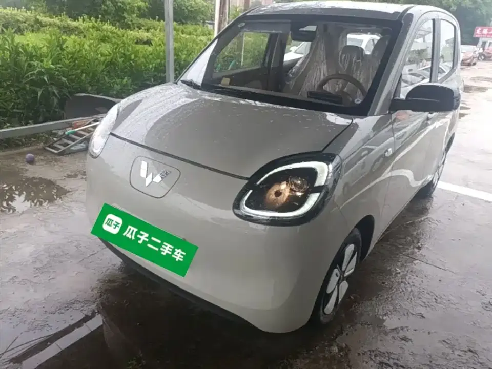Wuling Motors Hongguang MINIEV 4-Door Advanced 2026