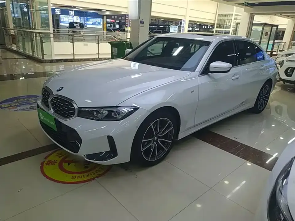 BMW 3 Series 325Li M Sport Package 2024