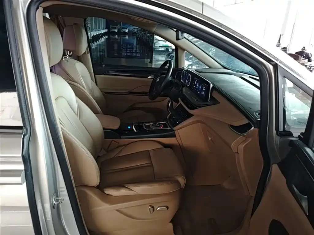Buick GL8 ES Landlord 653T Premium 2021 — фото 25