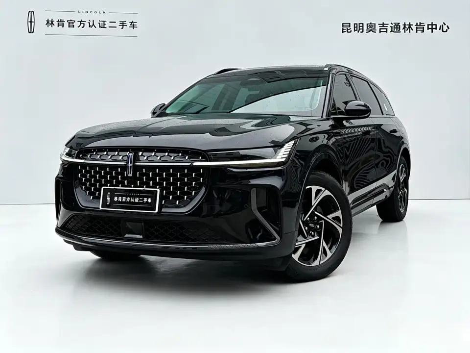 Lincoln Nautilus 2.0T AWD Premium Hybrid 2025