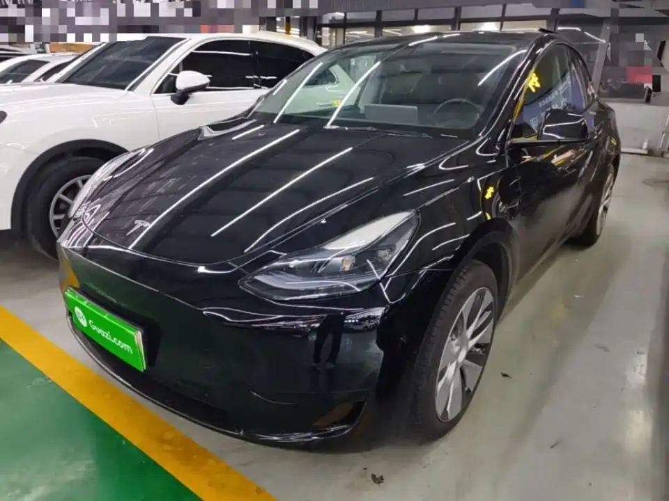 Tesla Model Y Facelift Rear-Wheel Drive Version 2023