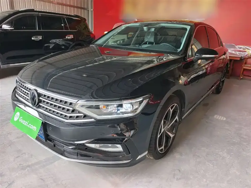 Volkswagen Magotan 2 Million Units Anniversary Edition 330TSI DSG Leading Type 2023