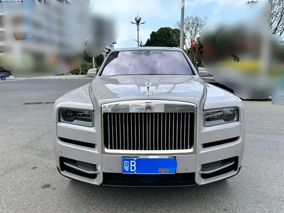Rolls-Royce Cullinan 4-Seater Version 2022