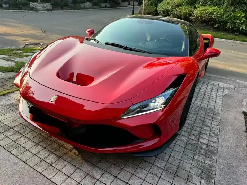 Ferrari F8 Tributo 3.9T V8 2022