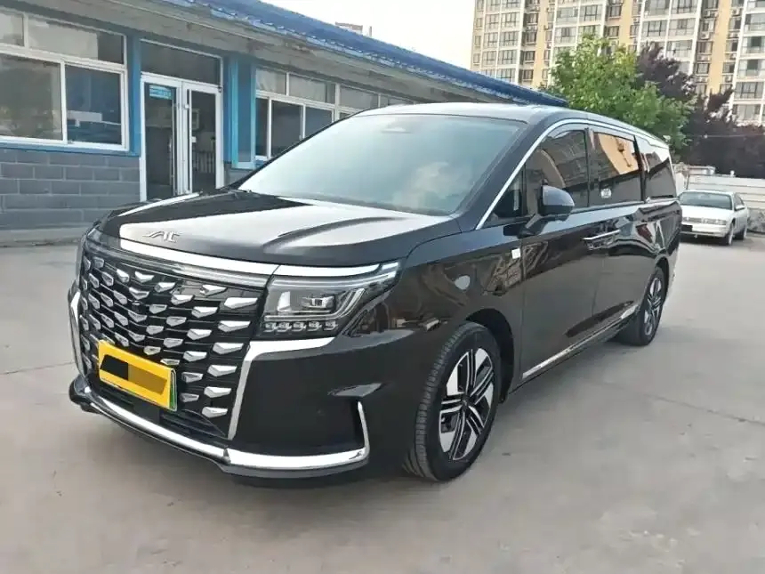 JAC Refine Refine RF8 PHEV HarmonyOS Edition 1.5T 150KM Flagship (LFP) 2025