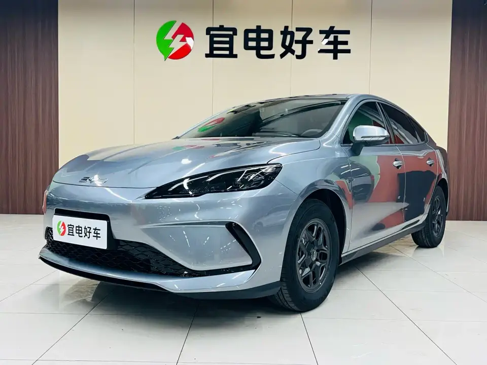 BYD Hai Bao 05 DM-i DM-i Smart Drive Edition 55KM Luxury 2025