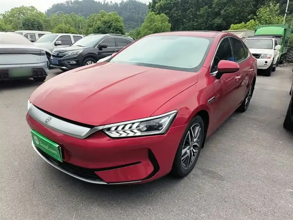 BYD Qin PLUS EV 500KM Luxury Model 2023