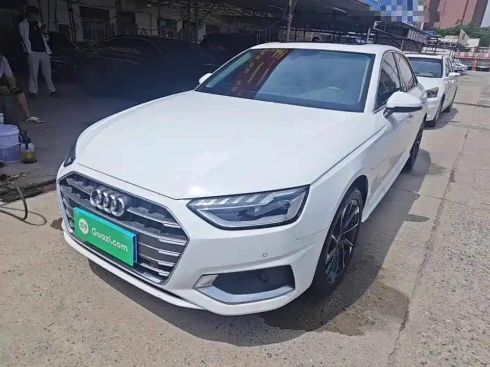 Audi A4L 40 TFSI Luxury Elegance 2022
