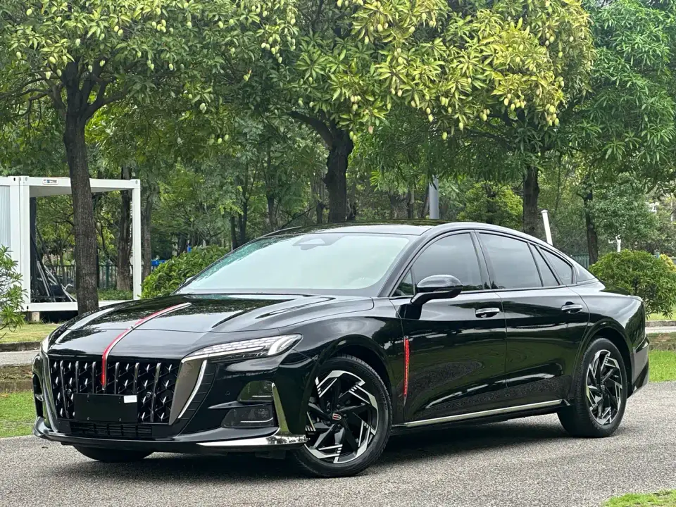 Hongqi H6 2.0T Comfort Edition 2024