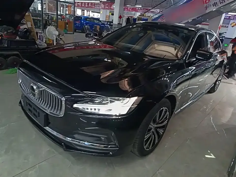 Volvo S90 Model B5 Inscription Luxury Edition 2021