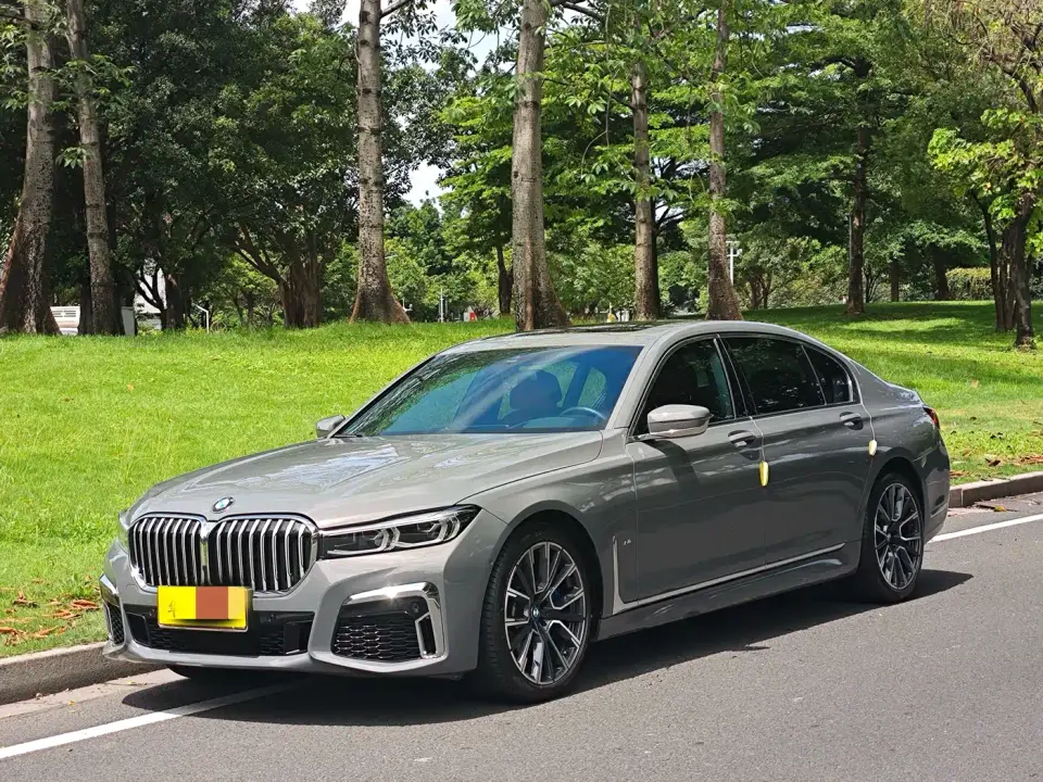 BMW 7 Series Model 740Li Leading M Sport Package 2022