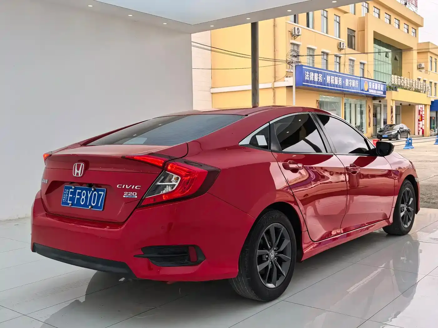 Honda Civic 220TURBO CVT Jingdong Edition China V 2022 — фото 17