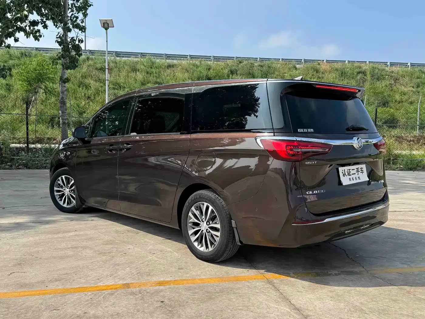 Buick GL8 ES Landlord 653T Premium 2021 — фото 4