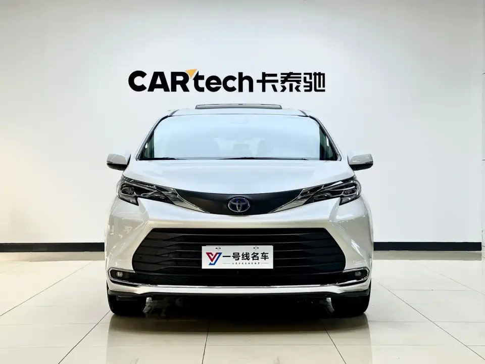 Toyota Sienna 2.5L Hybrid Comfort Edition 2024