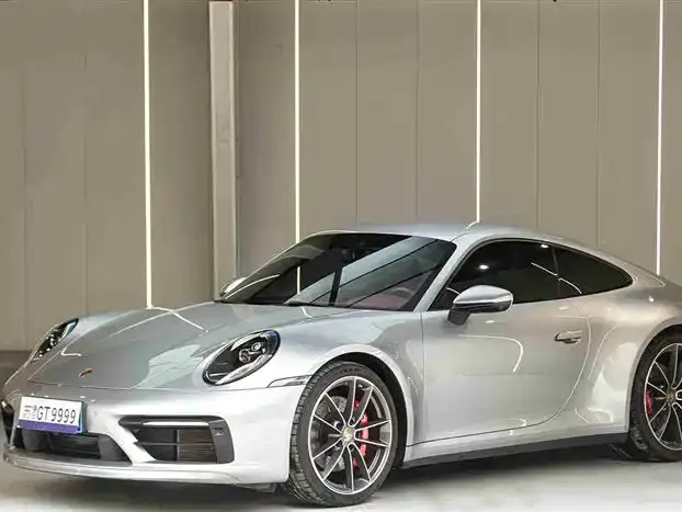 Porsche 911 Carrera S 3.0T 2024