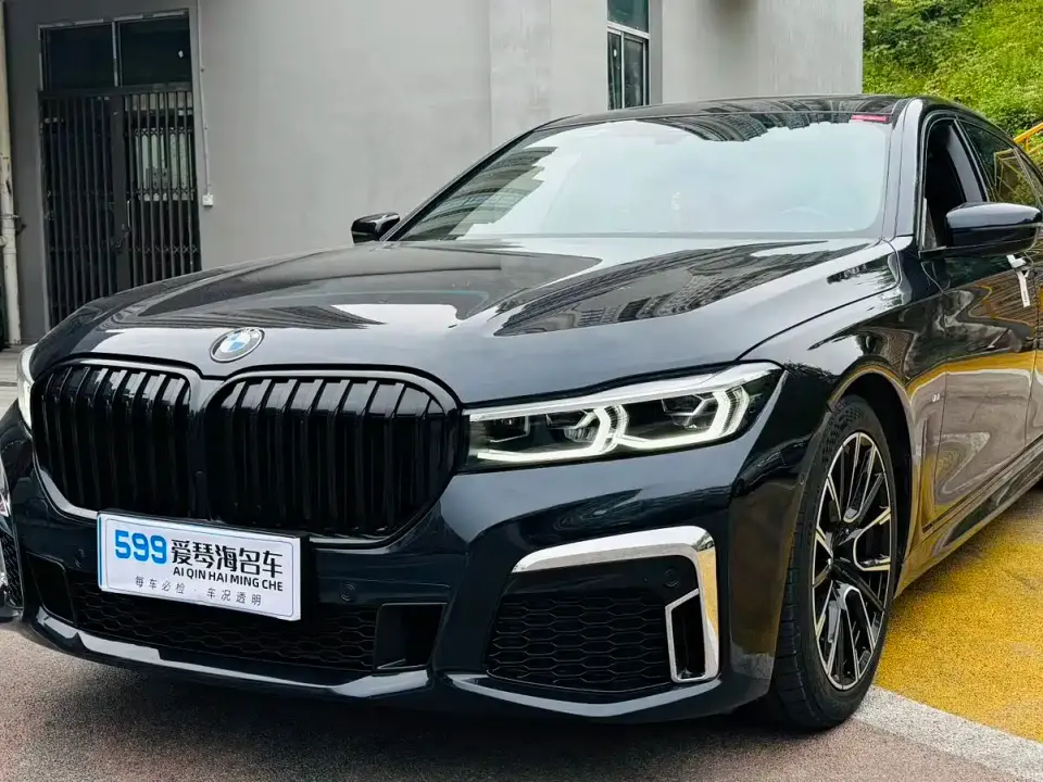 BMW 7 Series Model 730Li M Sport Package 2021