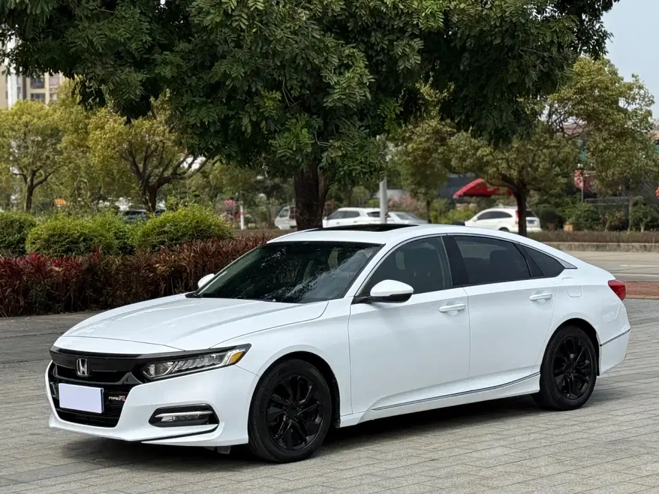 Honda Accord 260TURBO Elite Edition China V 2019