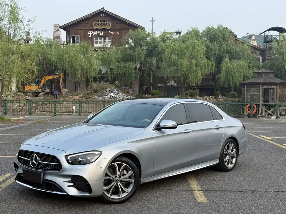 Mercedes-Benz E-Class Facelift E 300 L Sport Fashion Style 2022