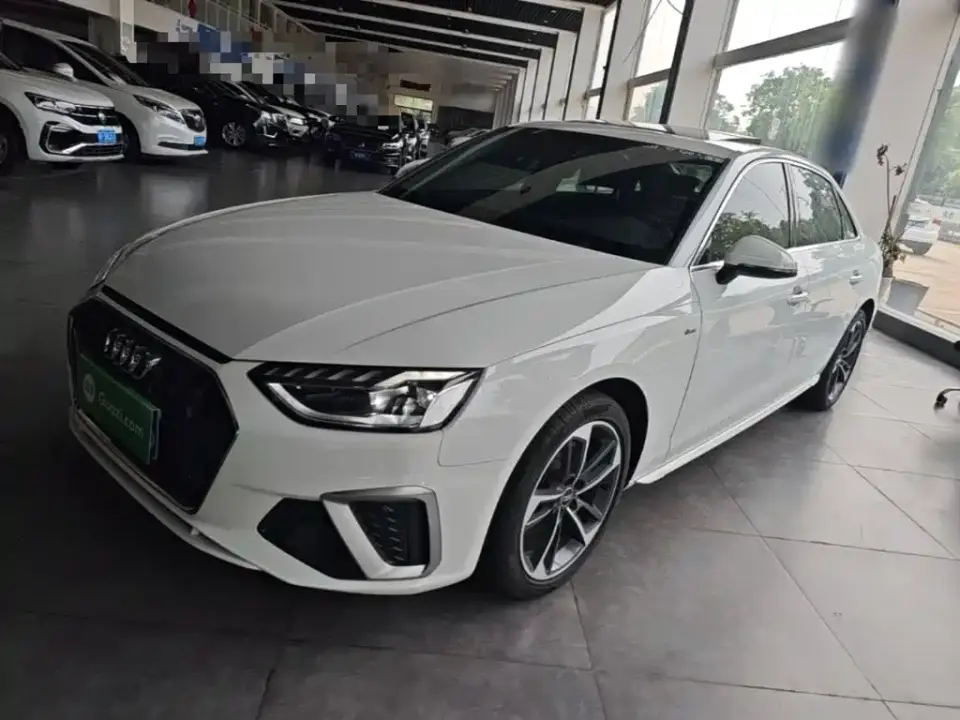 Audi A4L 40 TFSI Fashion Dynamic 2023