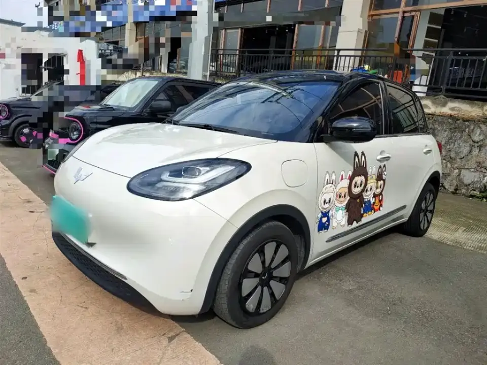 Wuling Motors Wuling Bingo Model 333km Telepathic Connect+ Version 2023