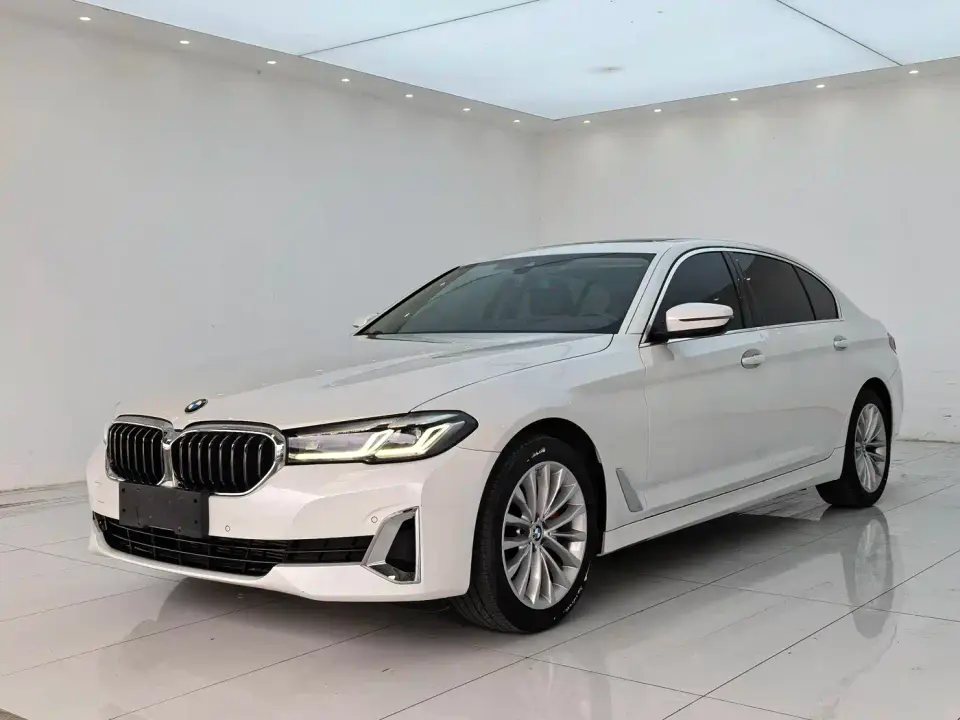 BMW 5 Series 525Li Luxury Package 2021
