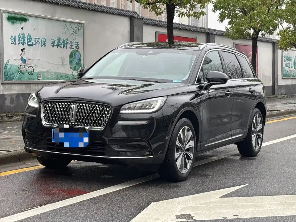 Lincoln Adventurer 2.0T FWD Premium Luxury Edition 2023