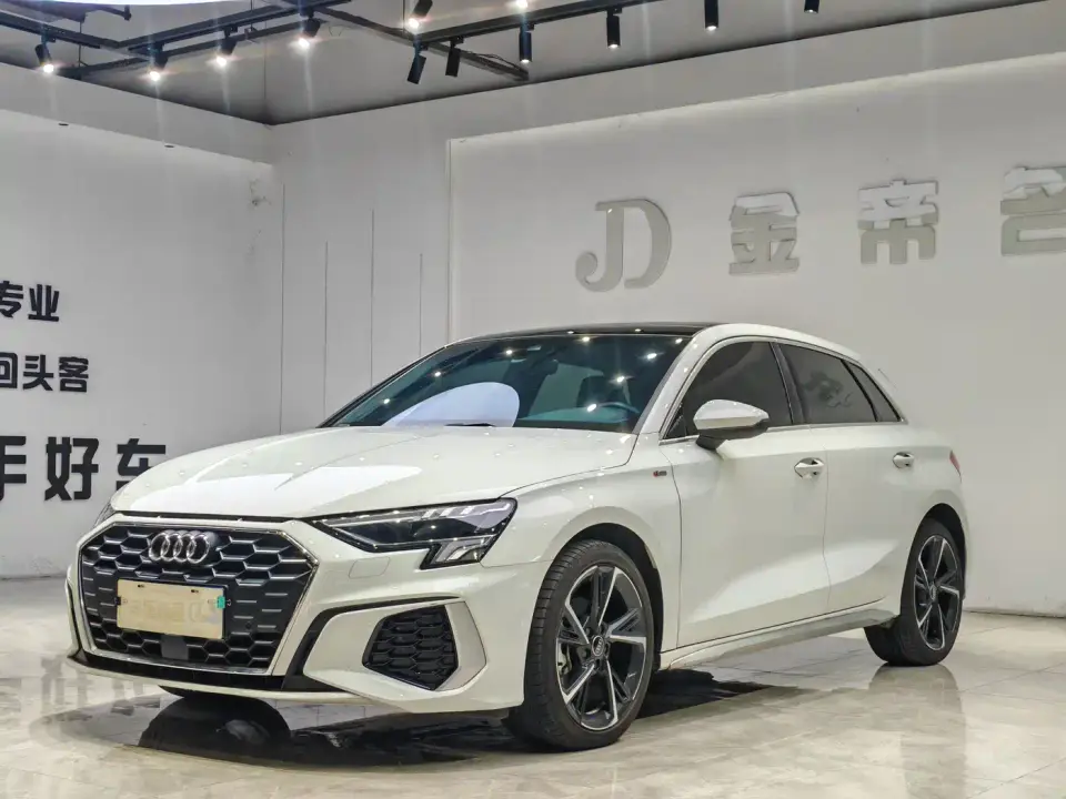 Audi A3 Model Sportback 35 TFSI Fashion Sport 2023
