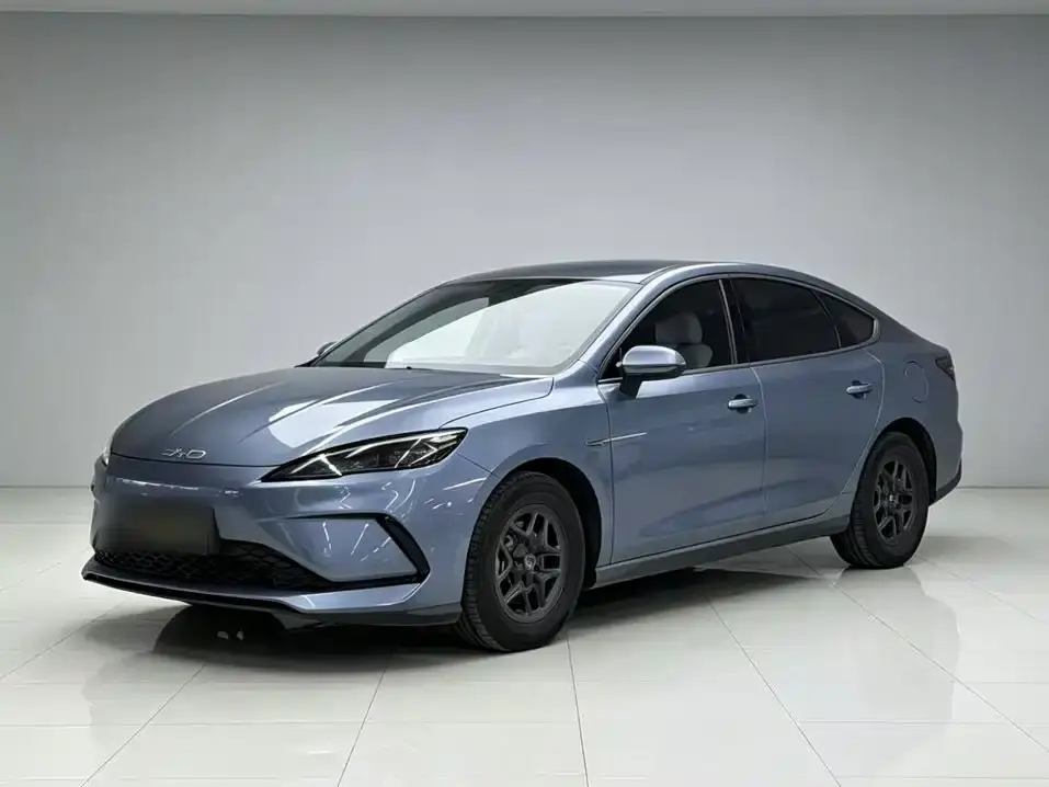 BYD Hai Bao 05 DM-i DM-i Smart Drive Edition 55KM Luxury 2025