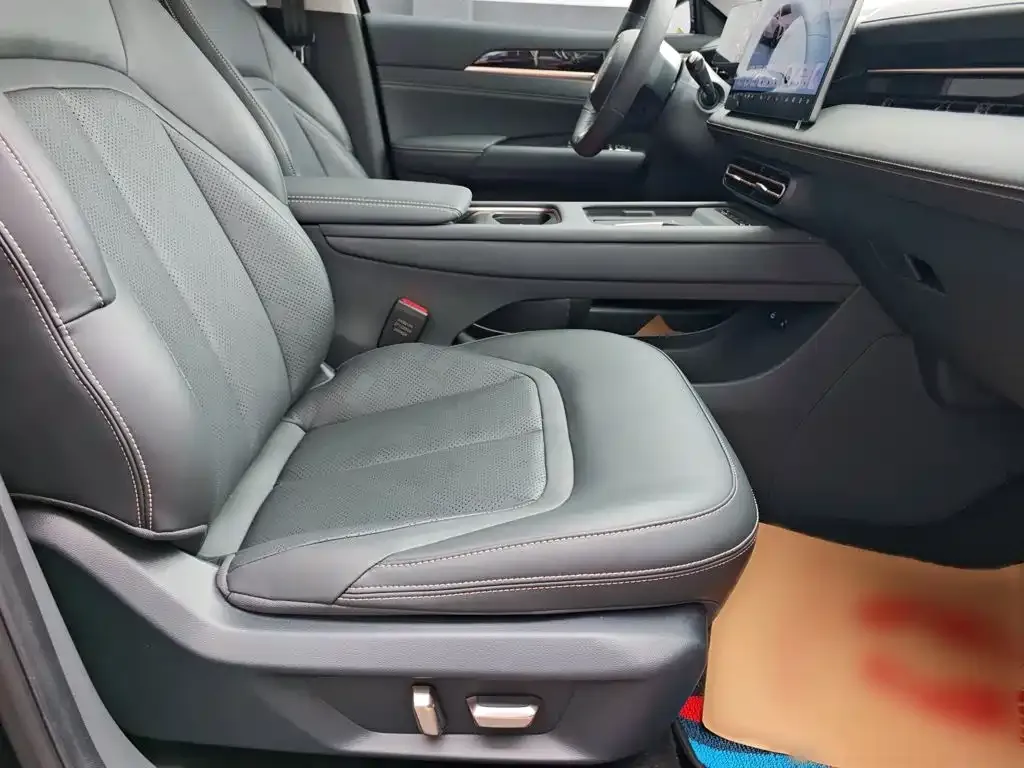 Wuling Motors Wuling Xingguang 150km Smart Pilot 2025 — фото 22