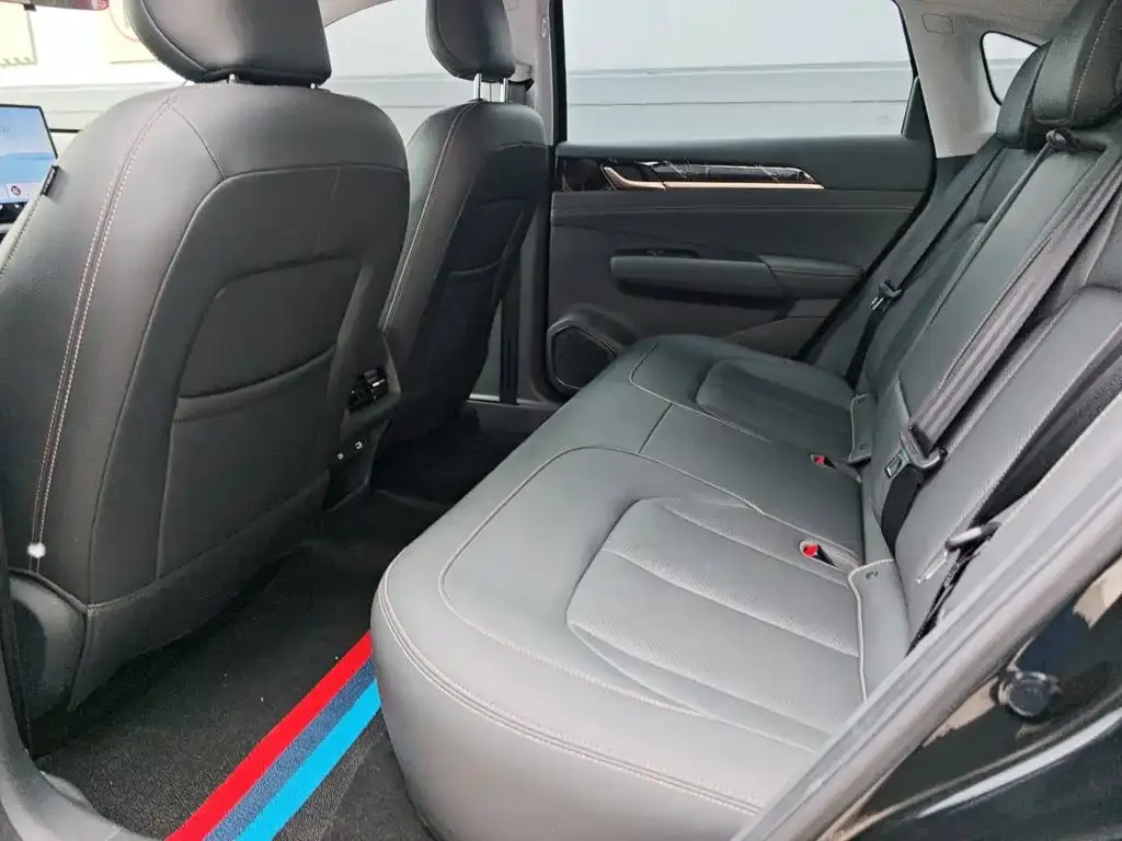 Wuling Motors Wuling Xingguang 150km Smart Pilot 2025 — фото 14