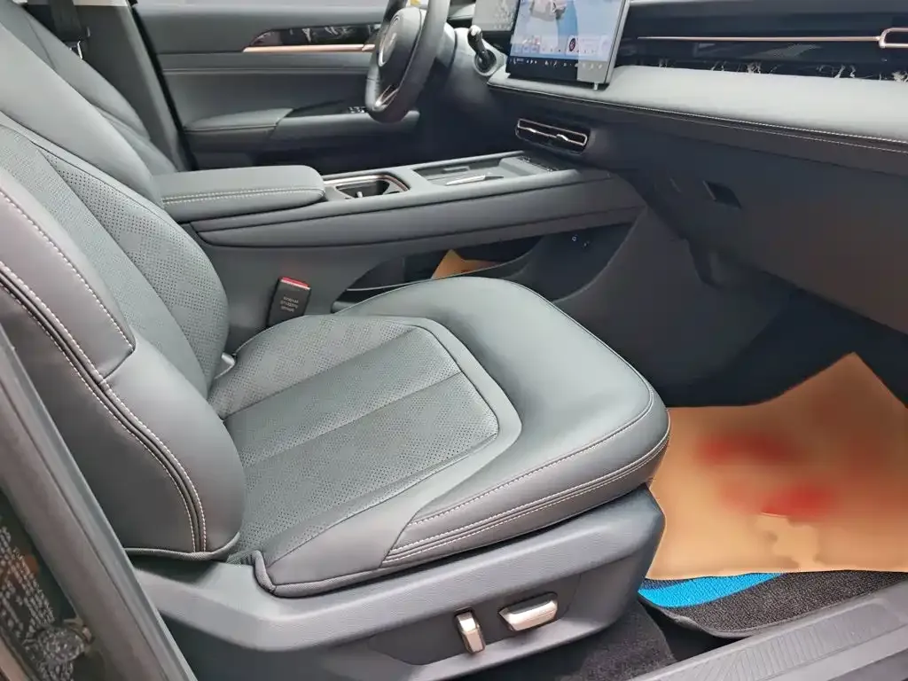 Wuling Motors Wuling Xingguang 150km Smart Pilot 2025 — фото 25