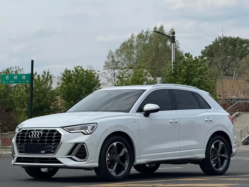 Audi Q3 35 TFSI Fashion Dynamic 2022