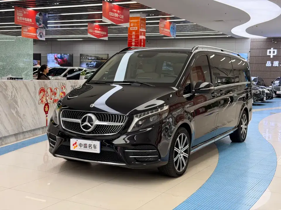 Mercedes-Benz V-Class V 260 L Long Wheelbase Luxury Edition 2024